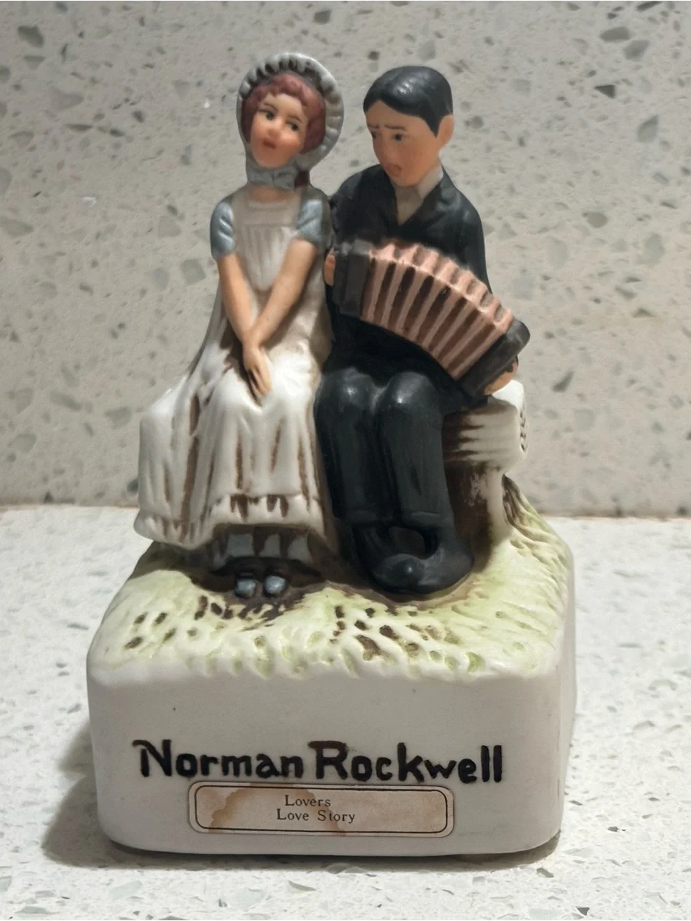 Norman Rockwell Lovers Figurine - Multi-Color Decorative Collectible 1981